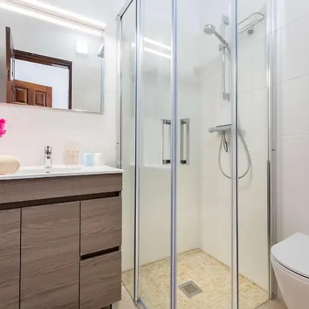 Casa Cinco Cupulas Bed & Breakfast Armacao de Pera