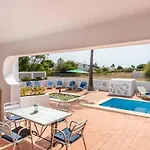 Casa Cinco Cupulas * Armação de Pêra