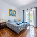 Casa Cinco Cupulas * Armação de Pêra